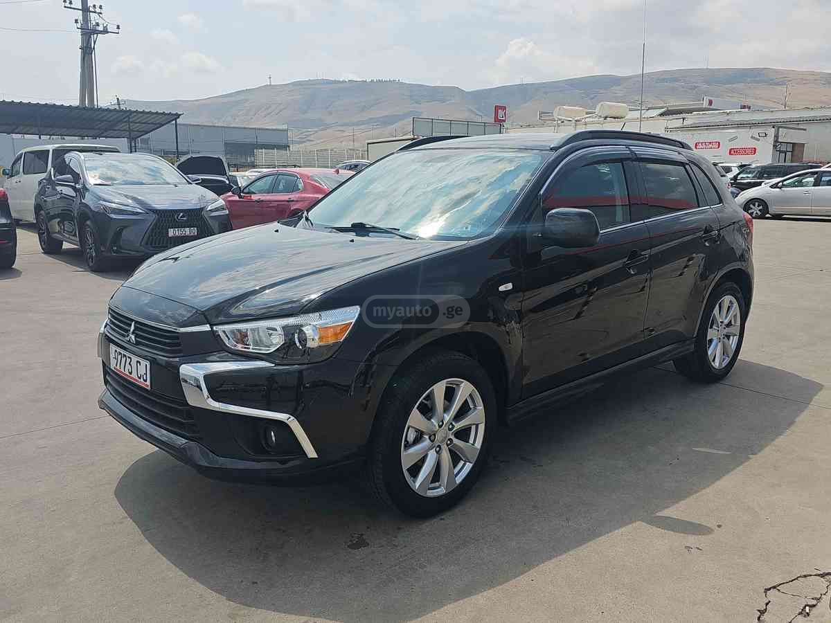Mitsubishi Outlander 2015 — photo 2