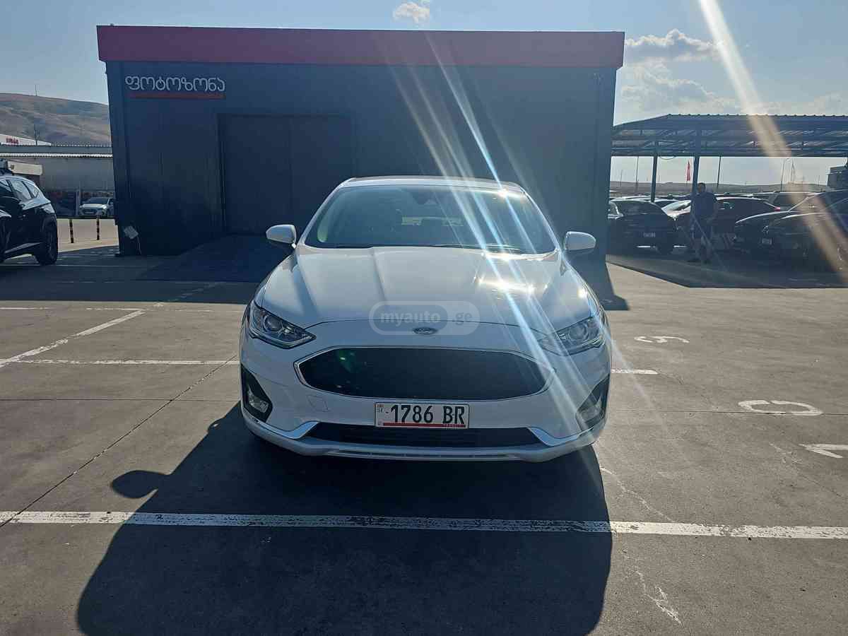 Ford Fusion 2020 — photo 2