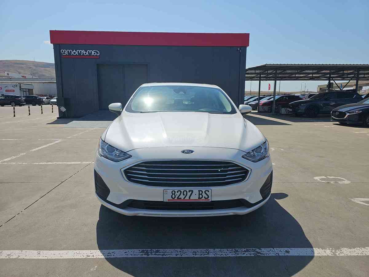 Ford Fusion 2019 — photo 2