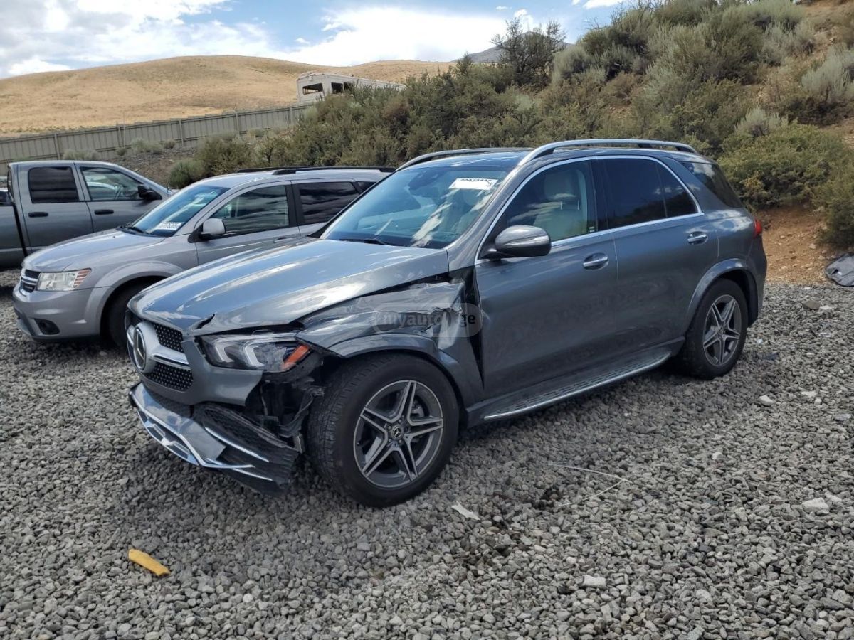 Mercedes-Benz GLE 450 2021 — photo 2