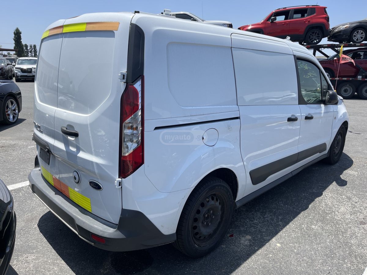 Ford Transit Connect 2015 — photo 2