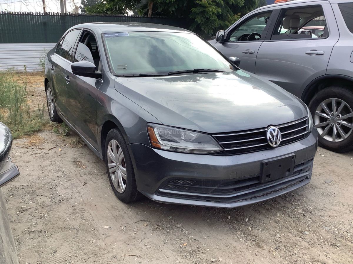 Volkswagen Jetta 2017 — photo 2