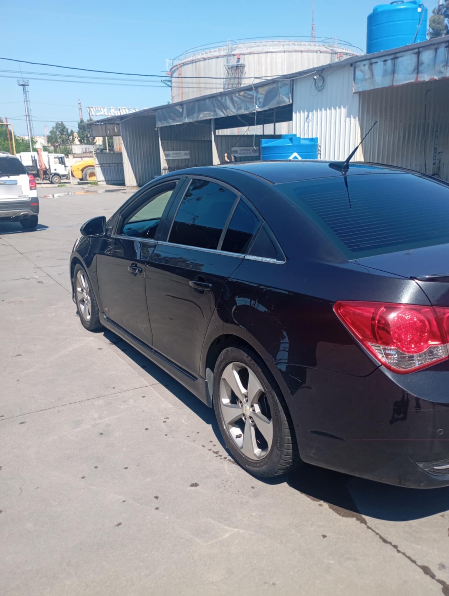 Chevrolet Cruze 2011 — photo 2