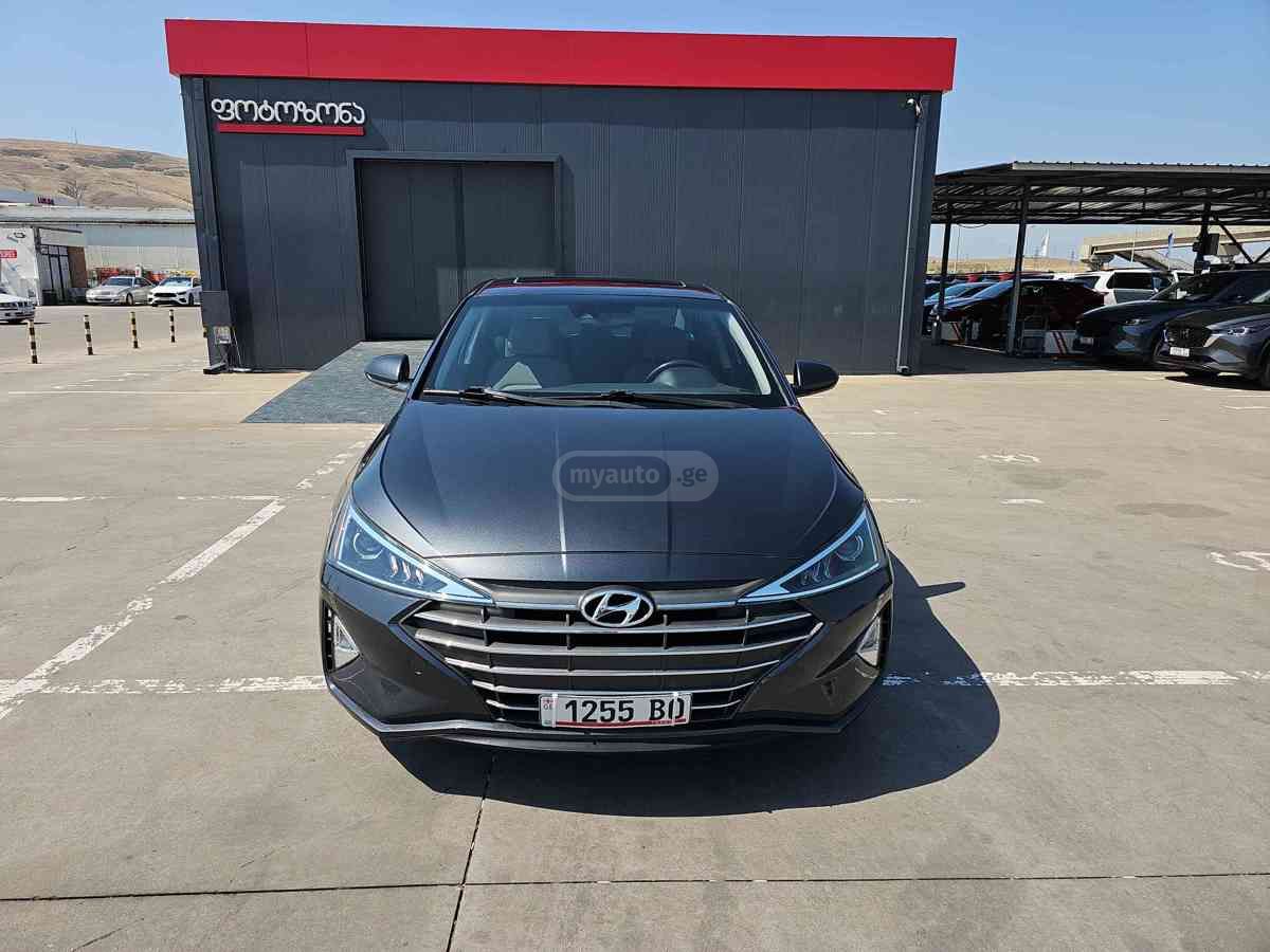 Hyundai Elantra 2020 — photo 2