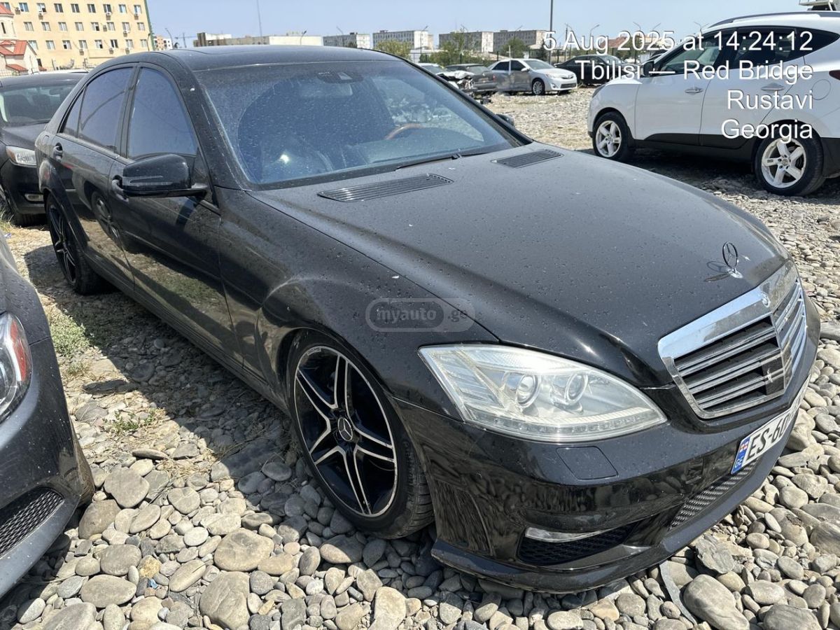 Mercedes-Benz S 550