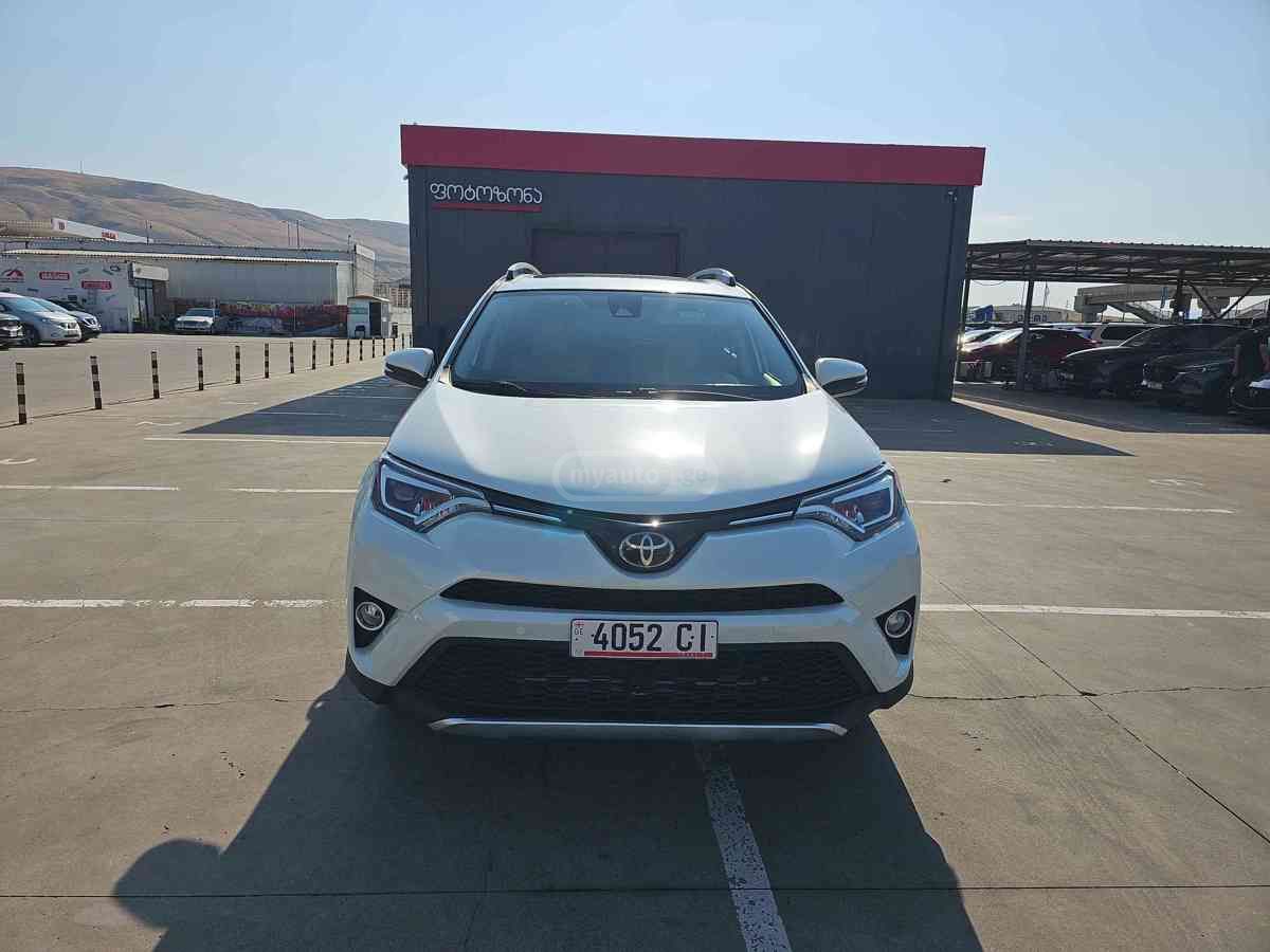 Toyota RAV4 2016 — photo 2