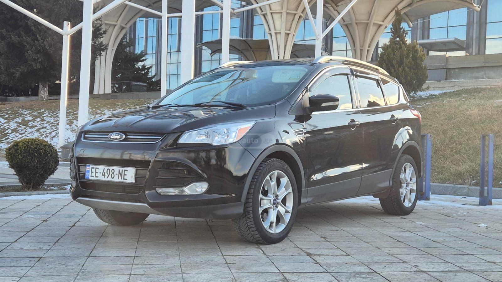 Ford Escape 2017 — photo 2