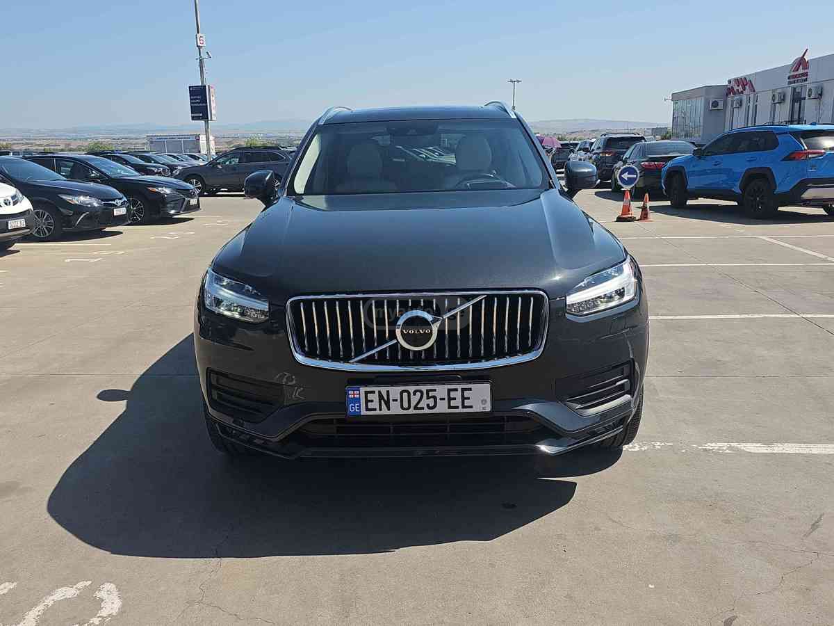 Volvo XC 90 2021 — photo 2