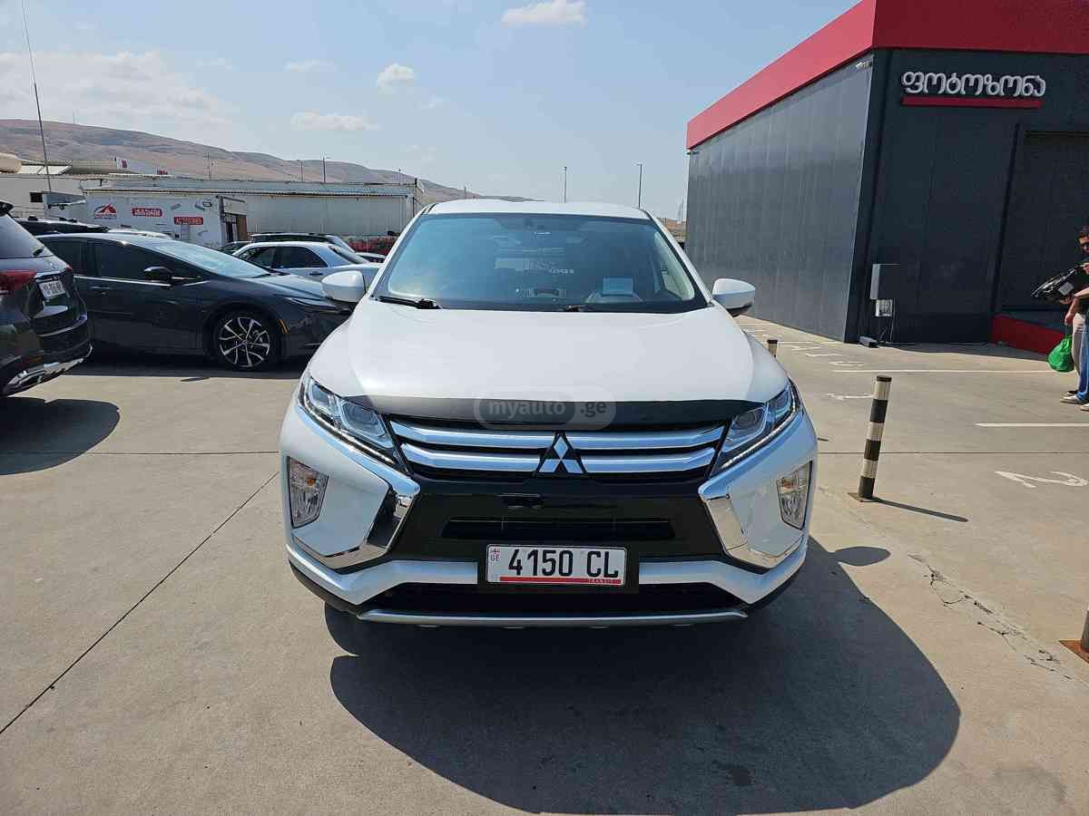Mitsubishi Eclipse 2019 — photo 2