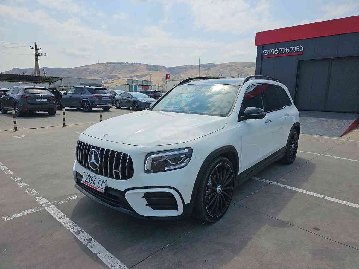 Mercedes-Benz GLB 35 AMG