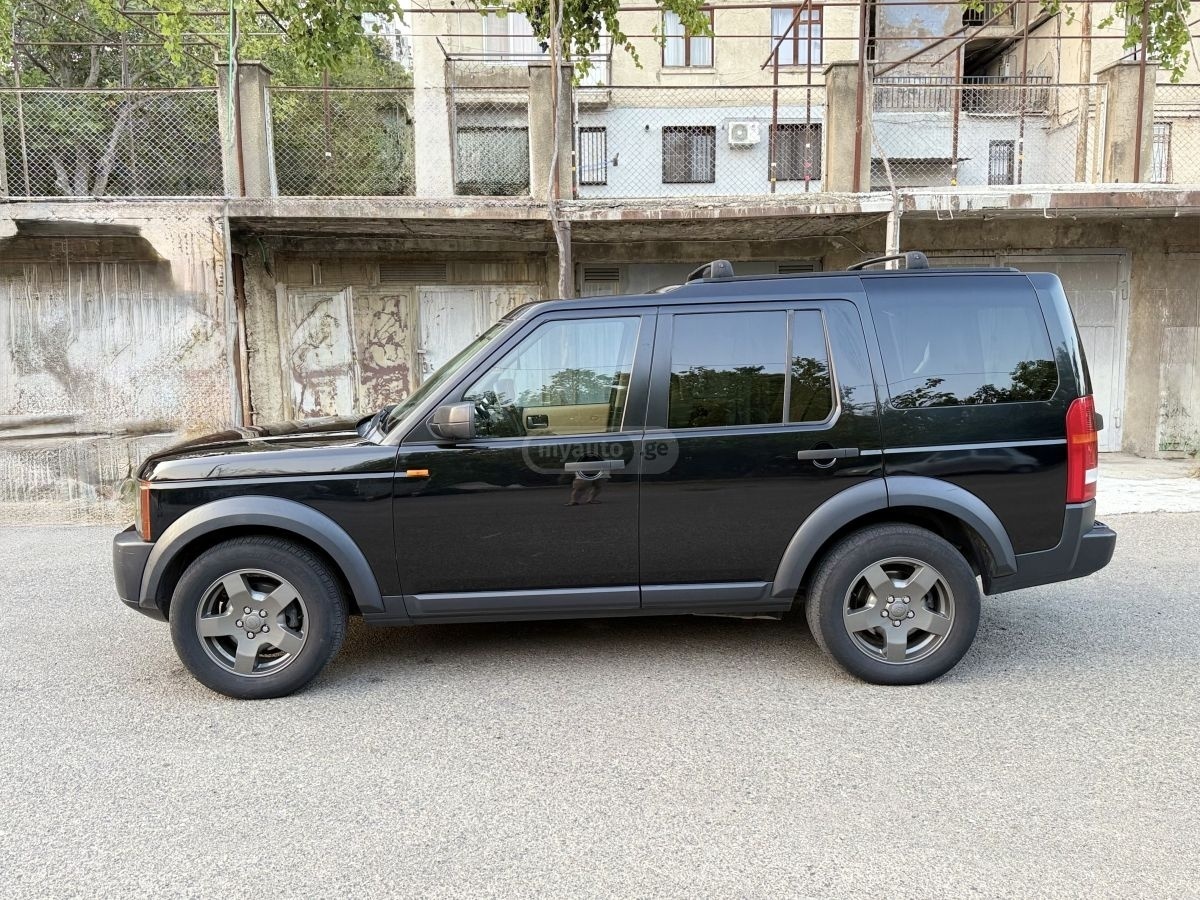 Land Rover Discovery 2005 — photo 2