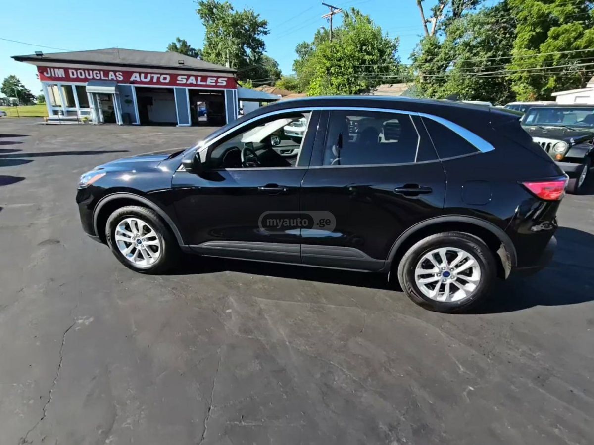 Ford Escape 2022 — photo 2