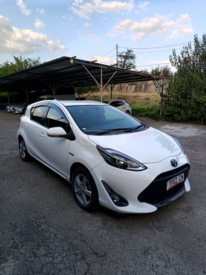 Toyota Aqua 2019 — photo 2