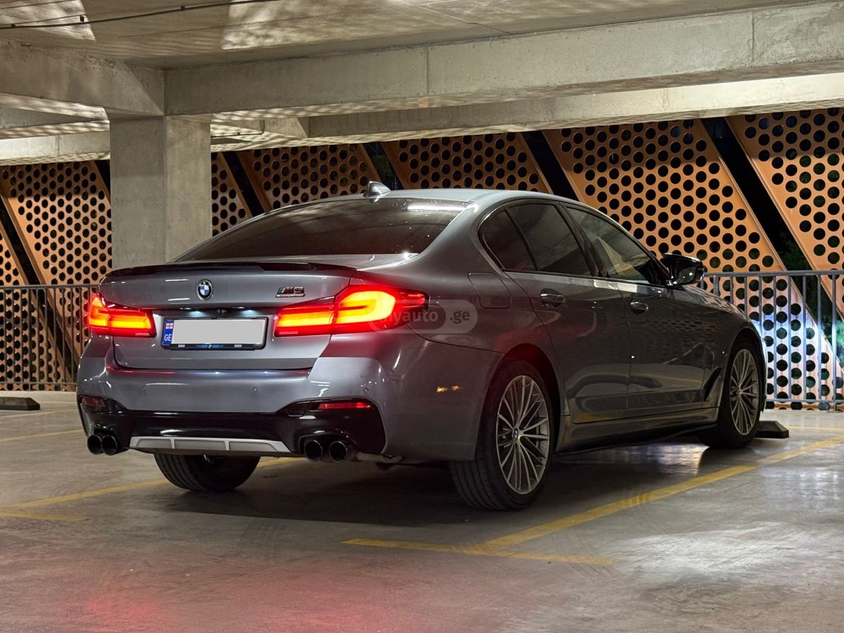 BMW 530 2020 — photo 2