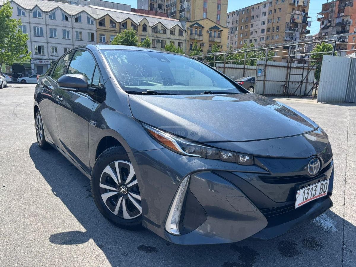 Toyota Prius Prime