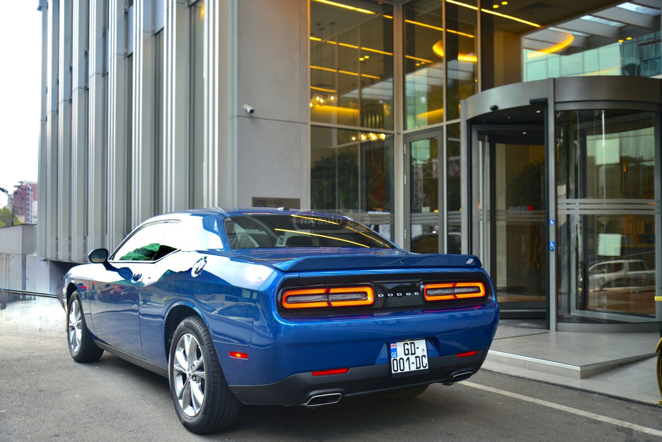 Dodge Challenger 2022 — photo 2