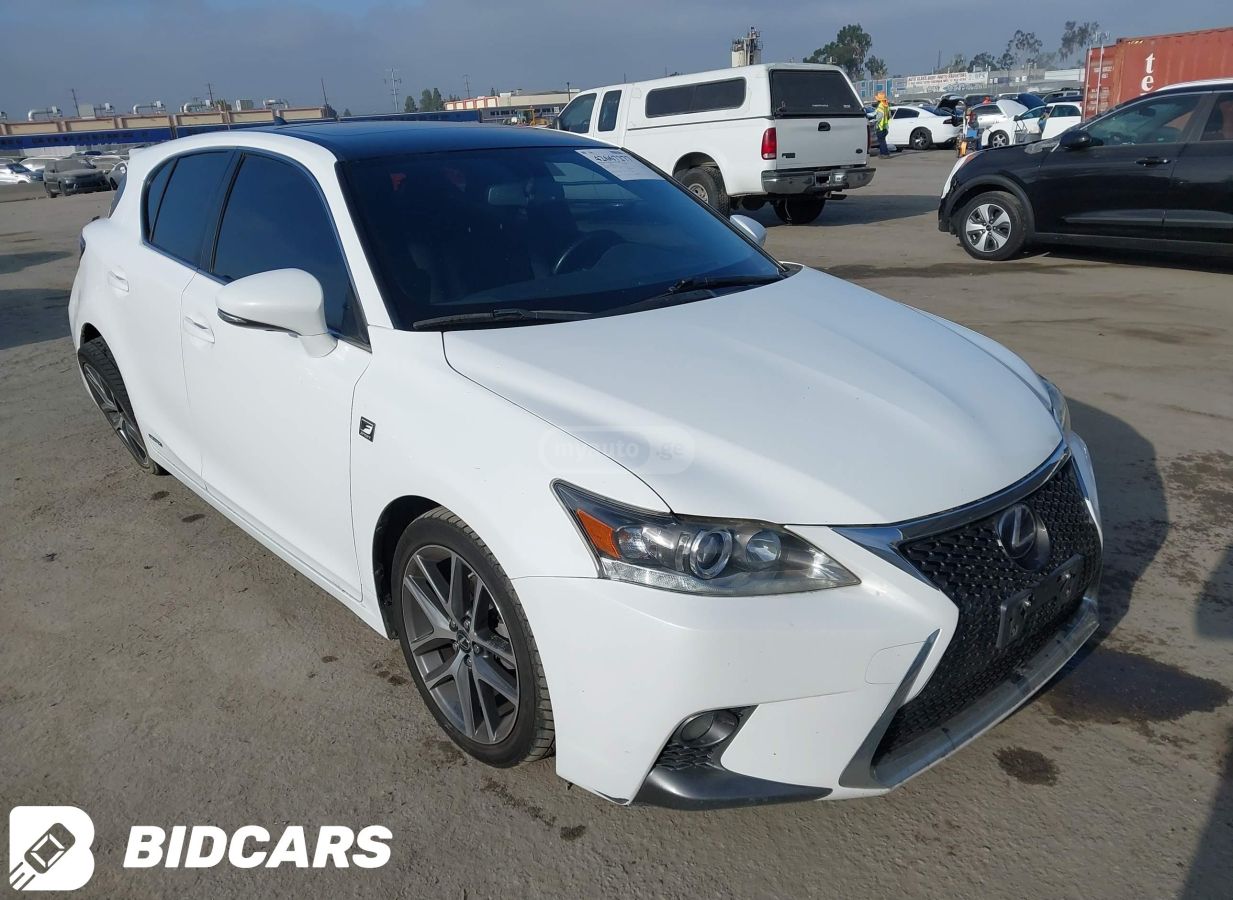 Lexus CT 200 h
