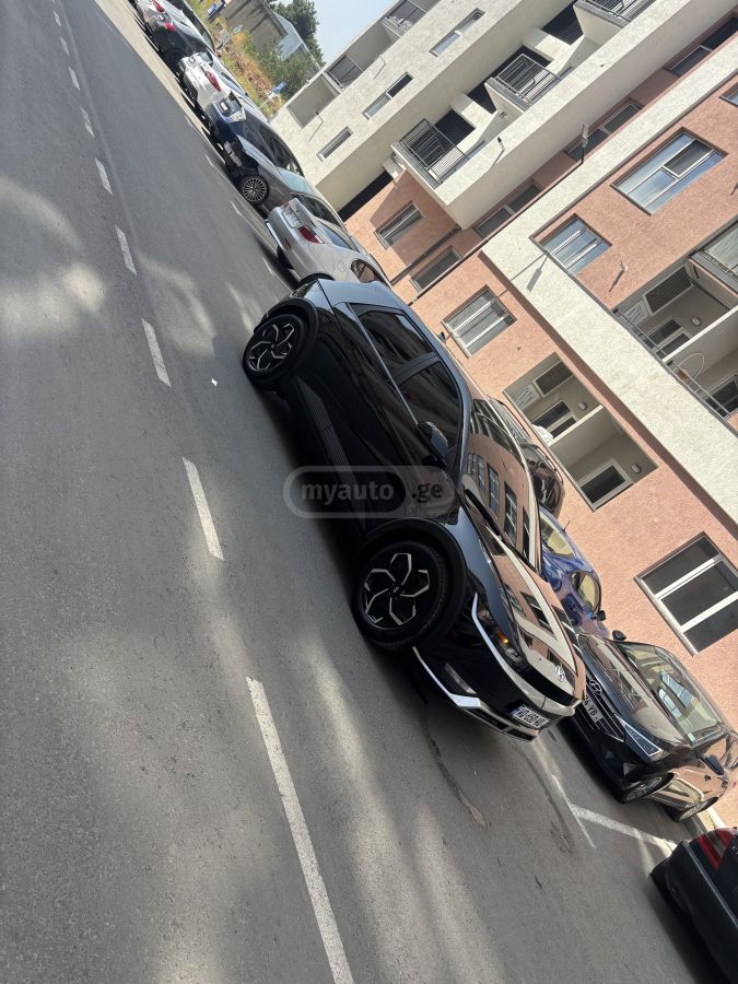 Hyundai Ioniq 5 2024 — photo 2