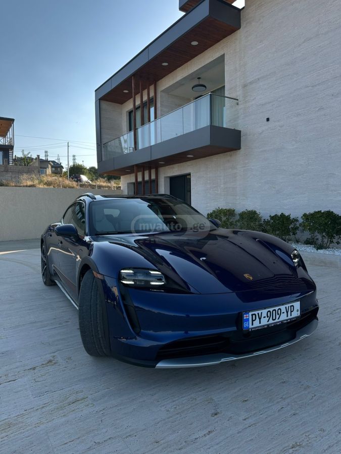 Porsche Taycan 4 S