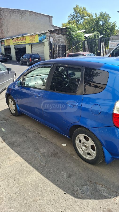 Honda Fit 2004 — photo 2