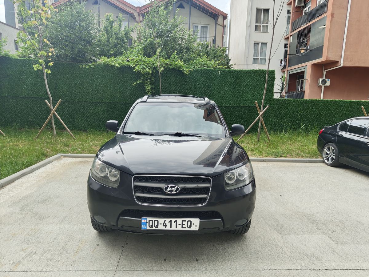 Hyundai Santa Fe 2011 — photo 2