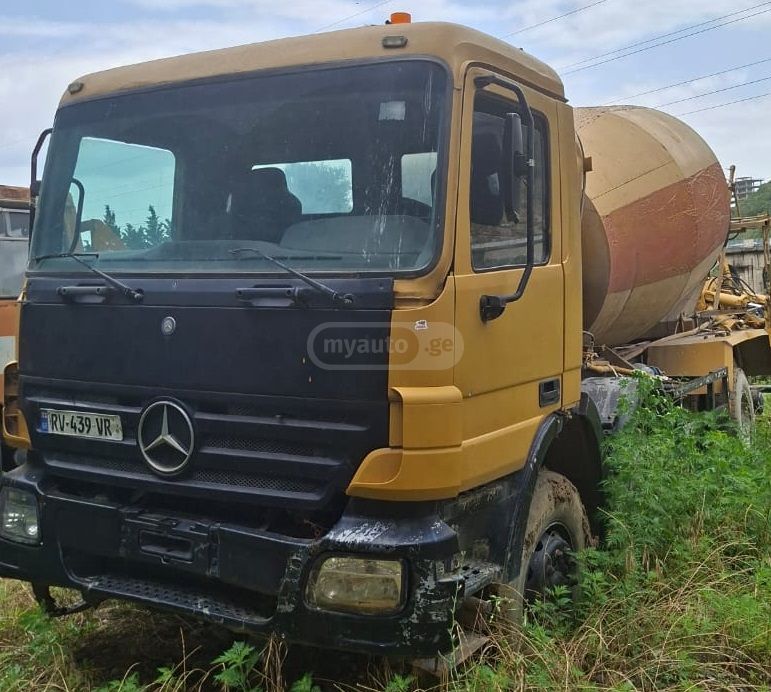 Mercedes-Benz Actros 2005 — photo 2