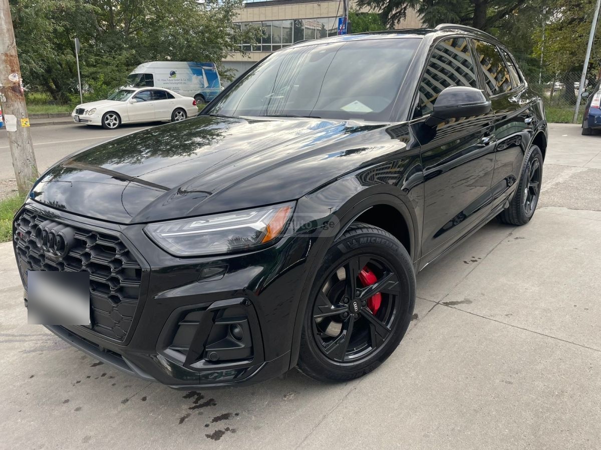 Audi SQ5 2023 — photo 2