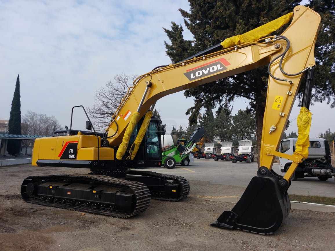 New Holland 5646 2025 — photo 2