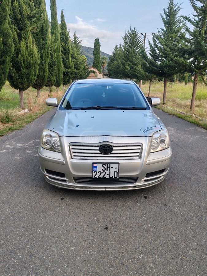 Toyota Avensis 2005 — photo 2