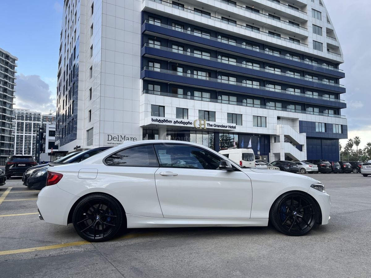 BMW 228 2014 — photo 2
