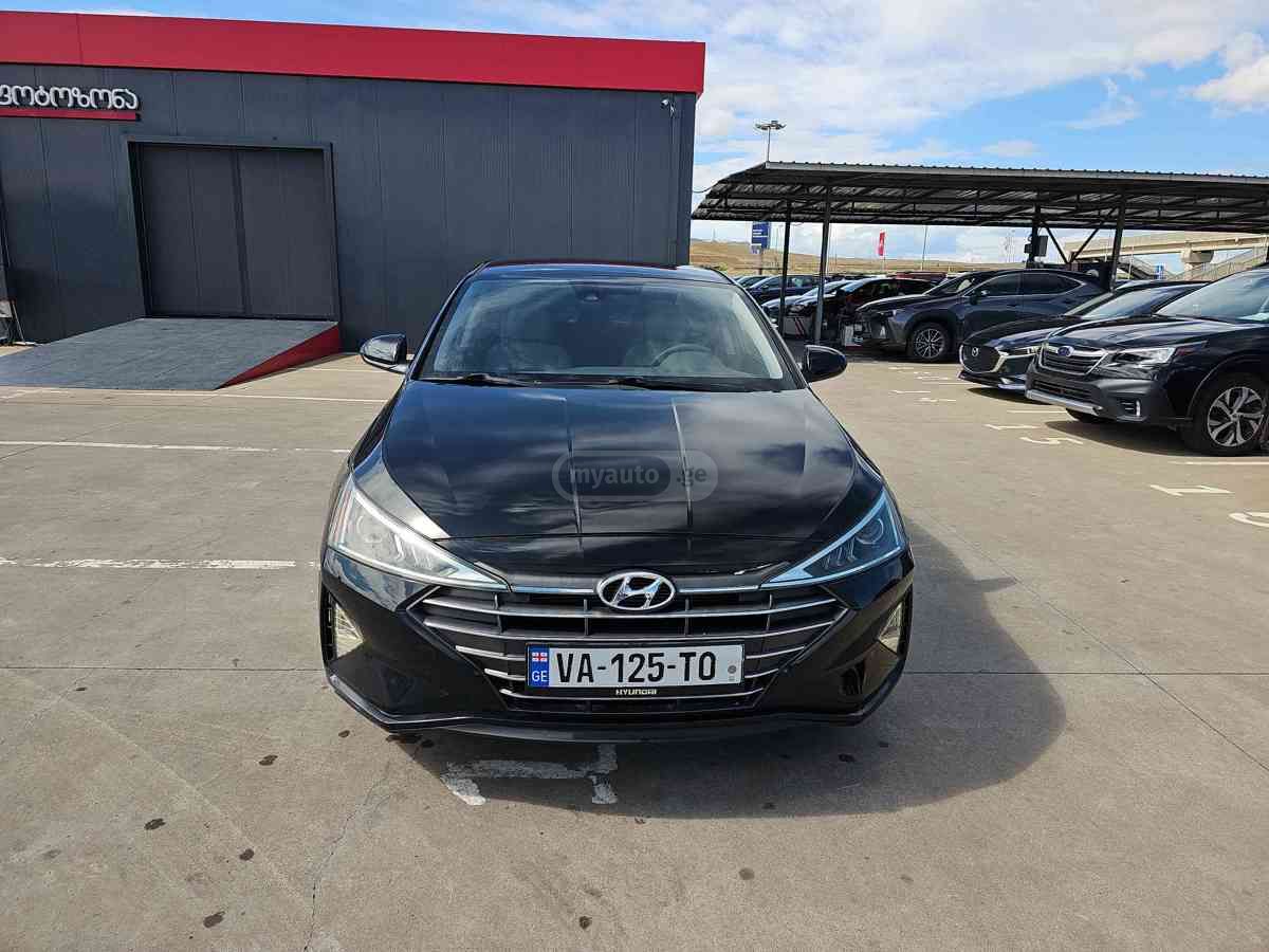 Hyundai Elantra 2020 — photo 2
