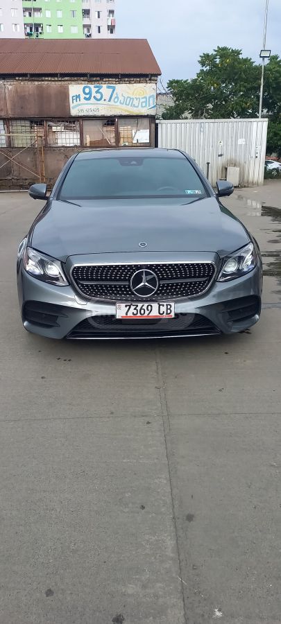 Mercedes-Benz E 450 2019 — photo 2