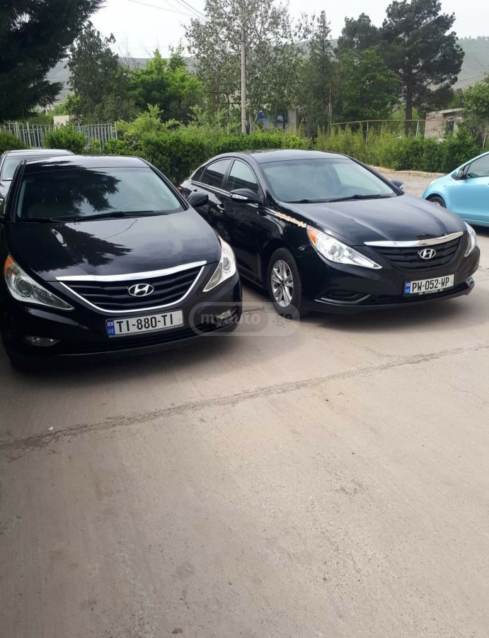 Hyundai Sonata 2013 — photo 2