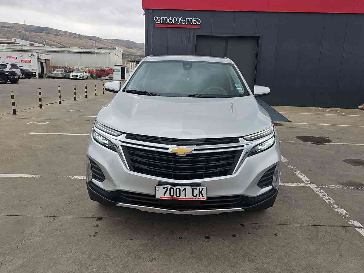Chevrolet Equinox 2022 — photo 2
