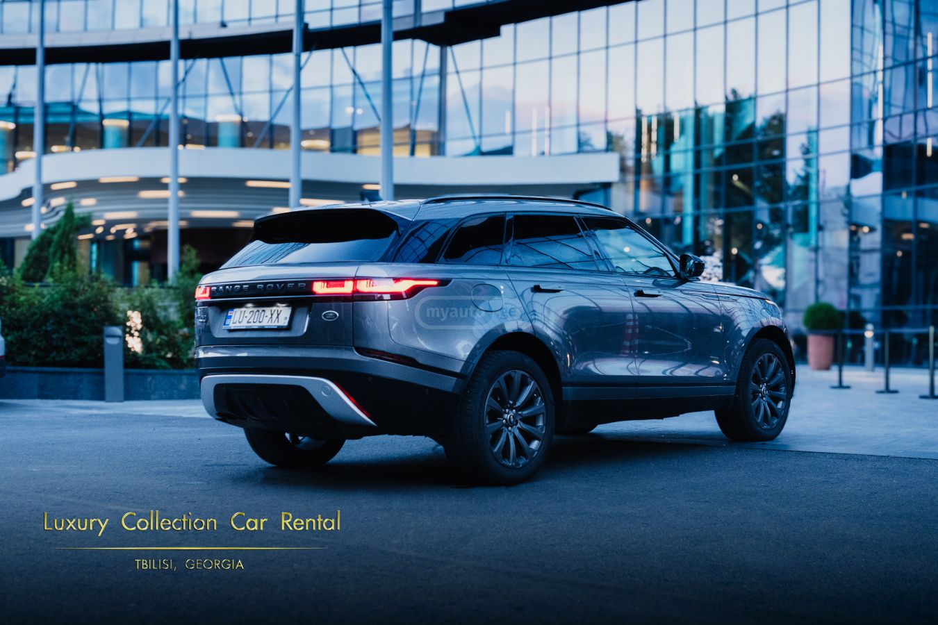 Land Rover Range Rover Velar 2018 — photo 2