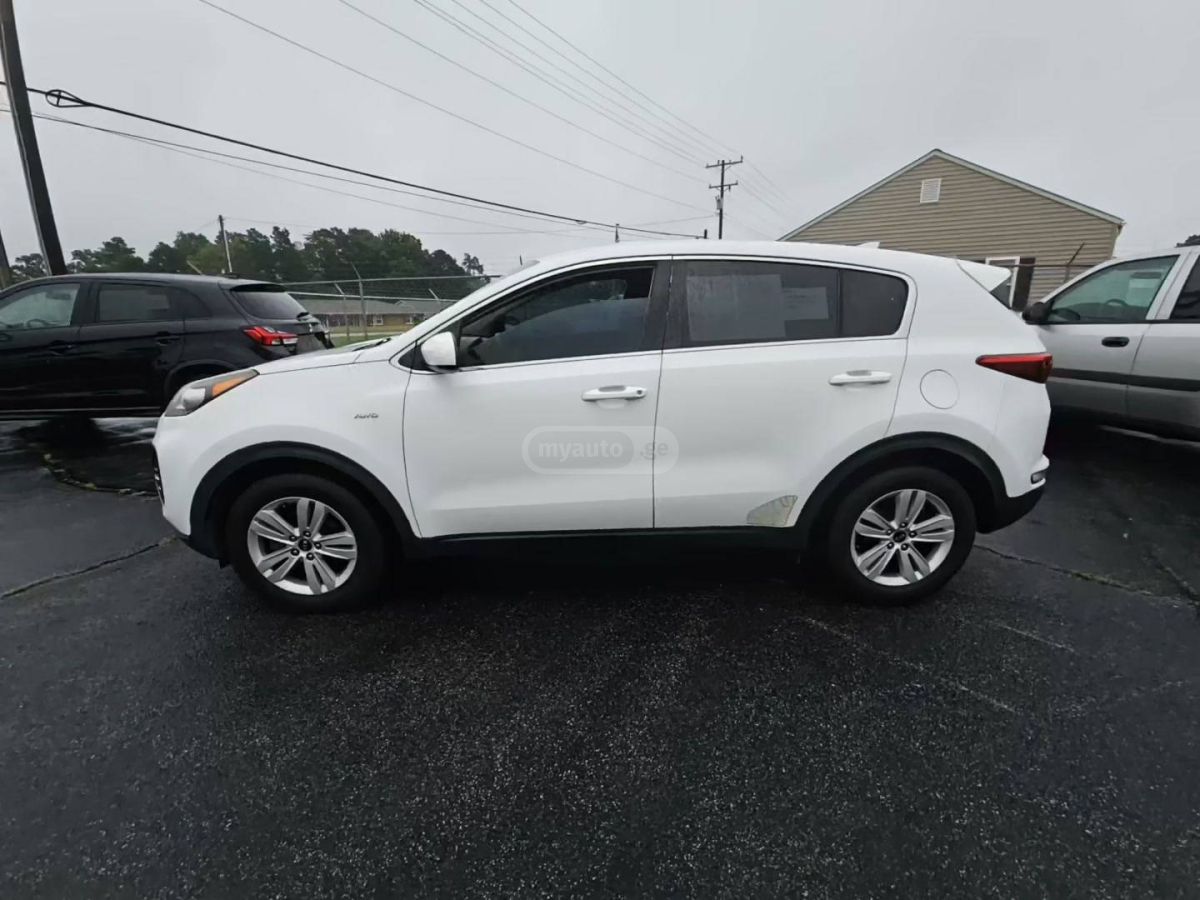 Kia Sportage 2018 — photo 2