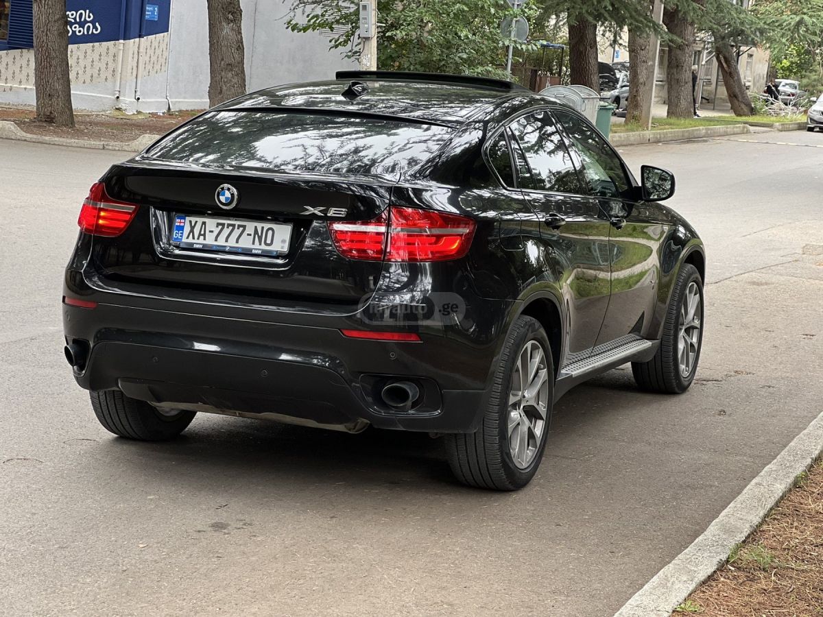 BMW X6