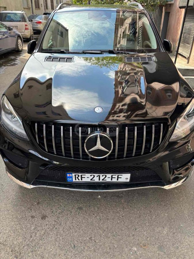 Mercedes-Benz GLE 350 2016 — photo 2