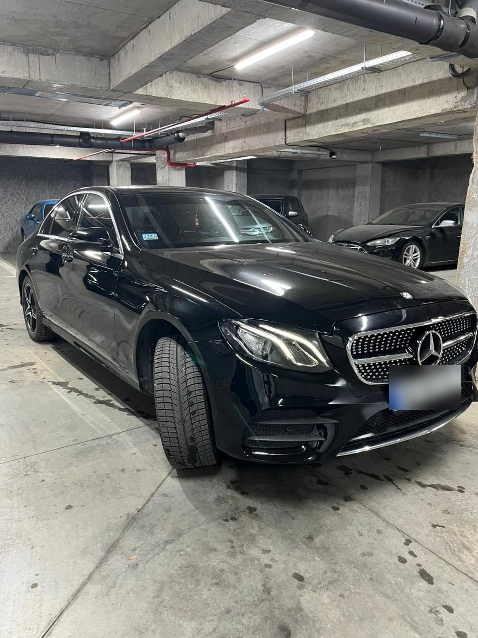 Mercedes-Benz E 300