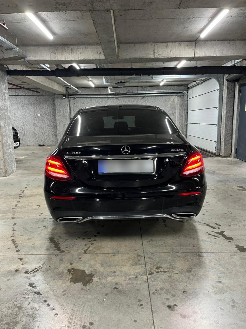 Mercedes-Benz E 300 2017 — photo 2