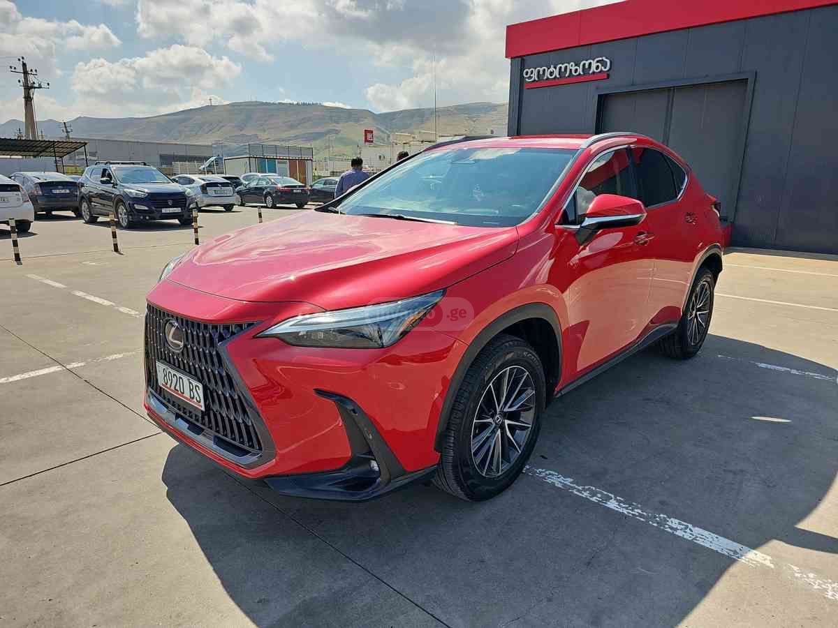 Lexus NX 250