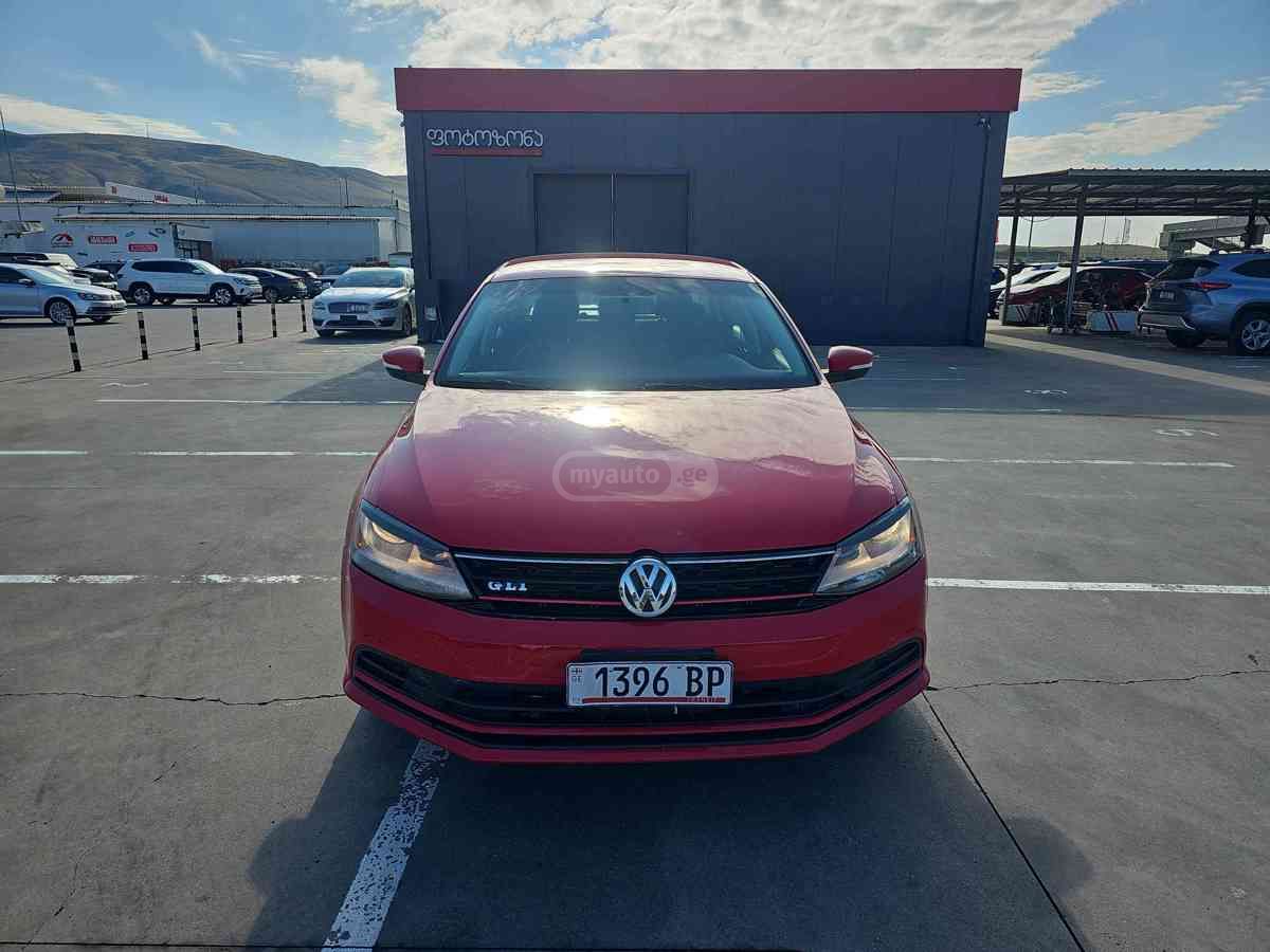 Volkswagen Jetta 2015 — photo 2