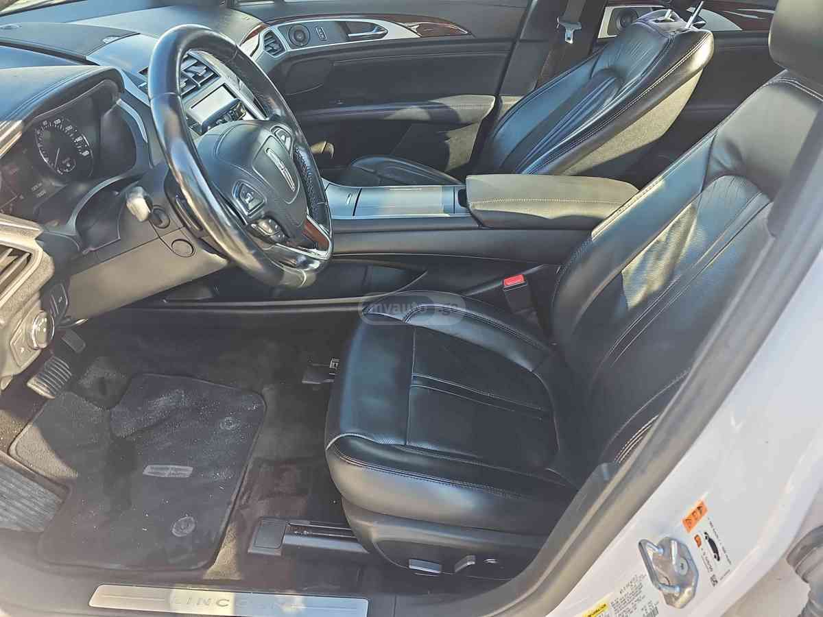 Lincoln MKZ 2018 — photo 2