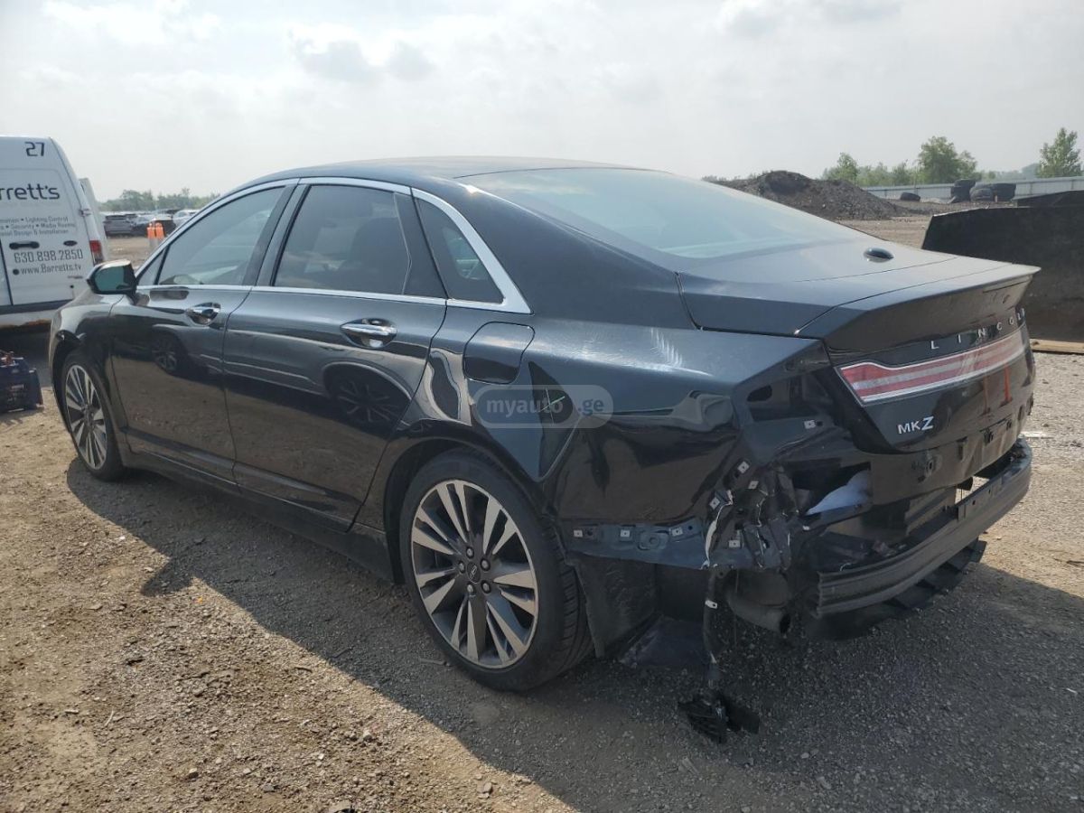 Lincoln MKZ 2018 — photo 2