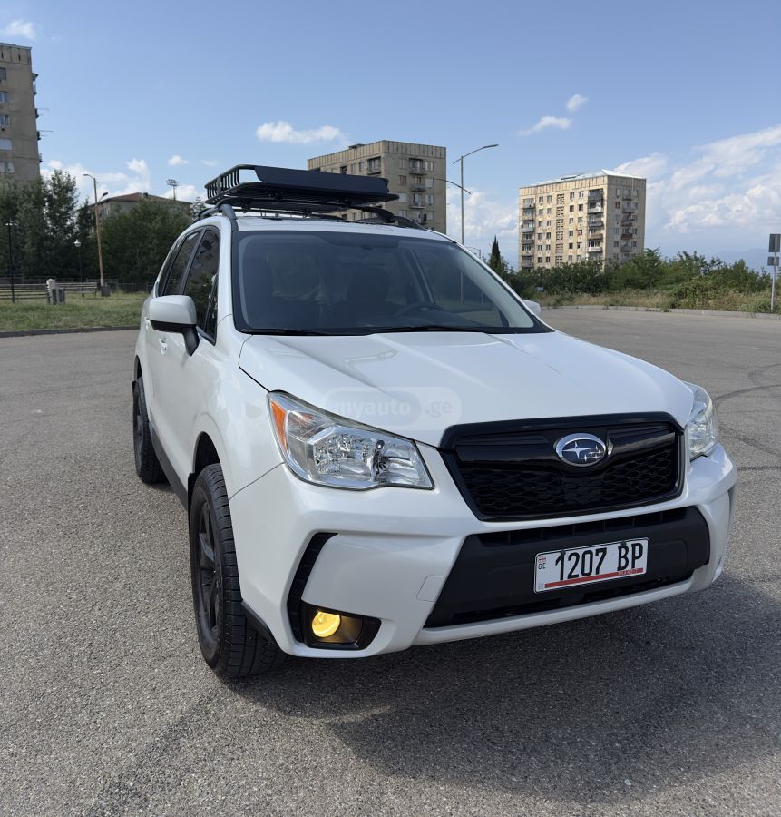 Subaru Forester 2014 — photo 2