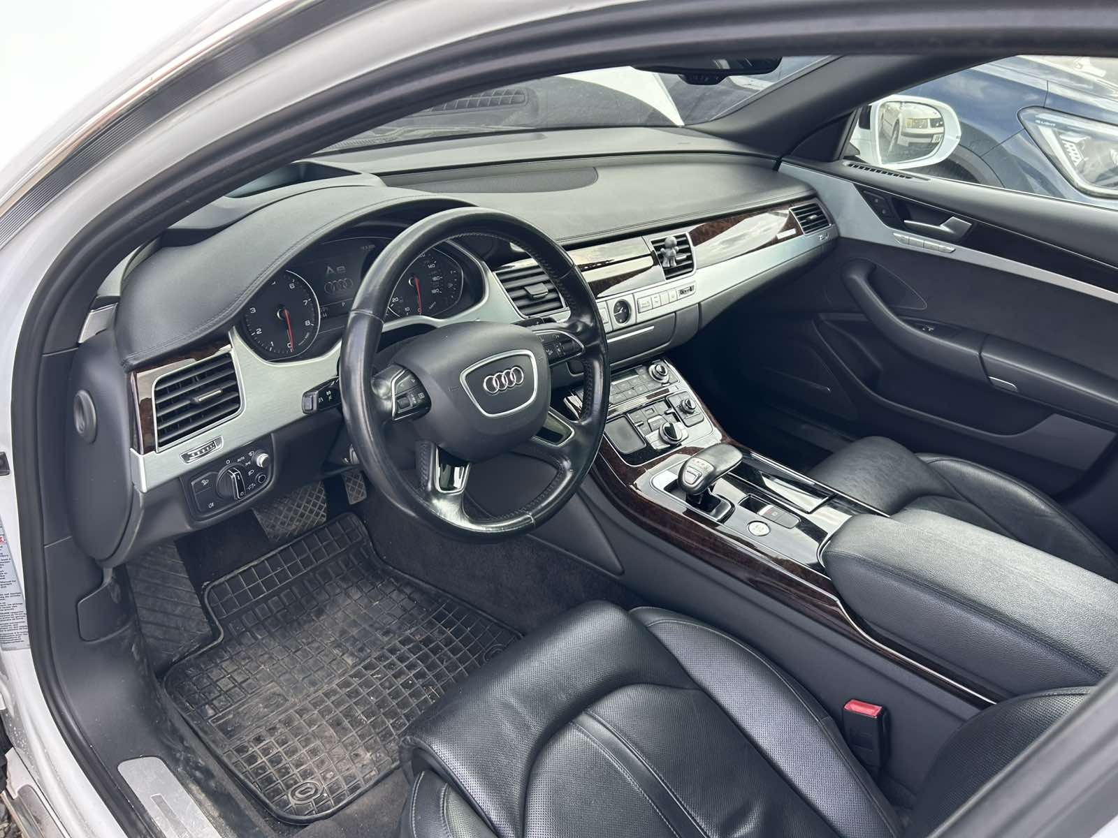 Audi A8 2015 — photo 2