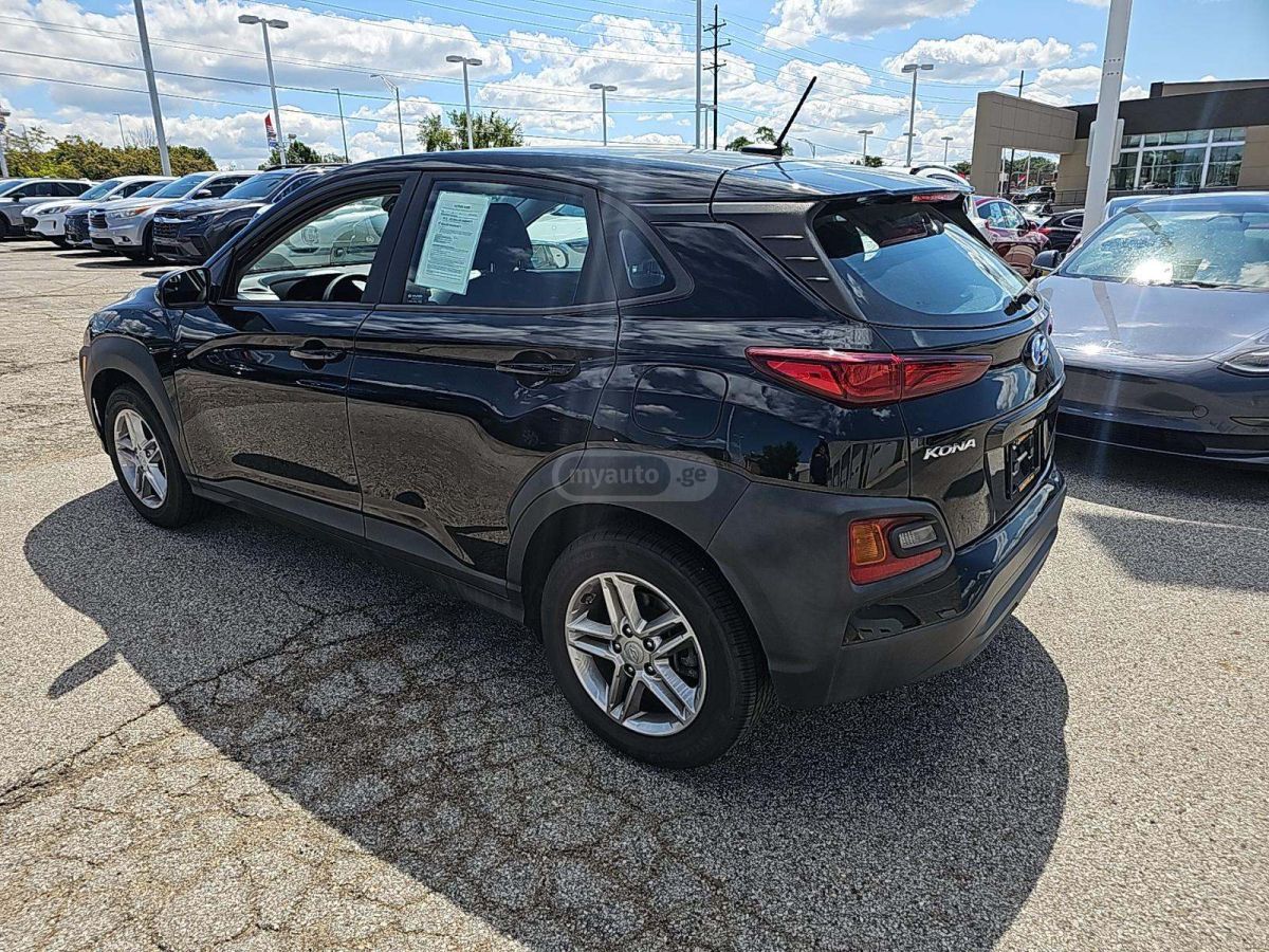 Hyundai kona 2021 — photo 2