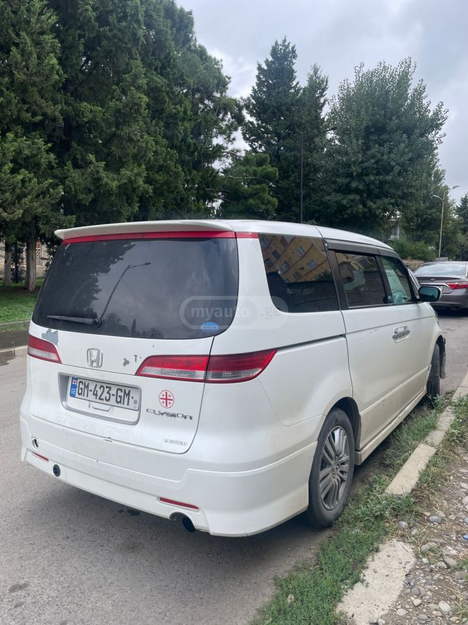 Honda Elysion