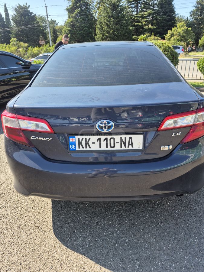 Toyota Camry 2014 — photo 2
