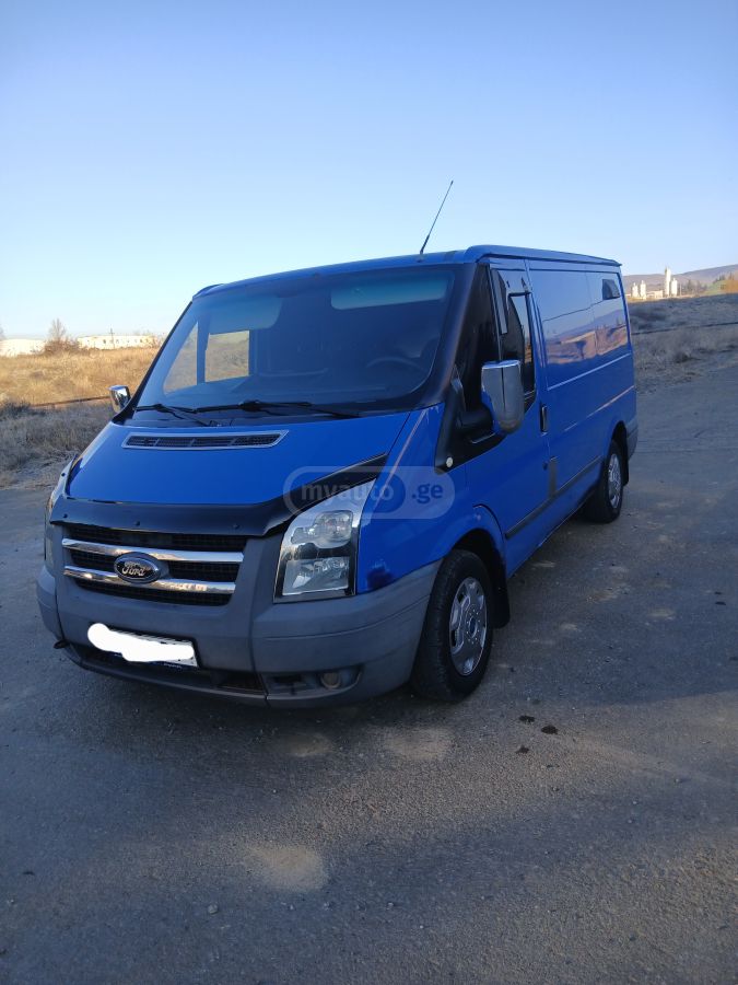 Ford Transit 2010 — photo 2